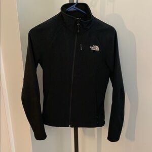 EUC. The North Face women's hard shell, fleece lined jacked in Black XS.